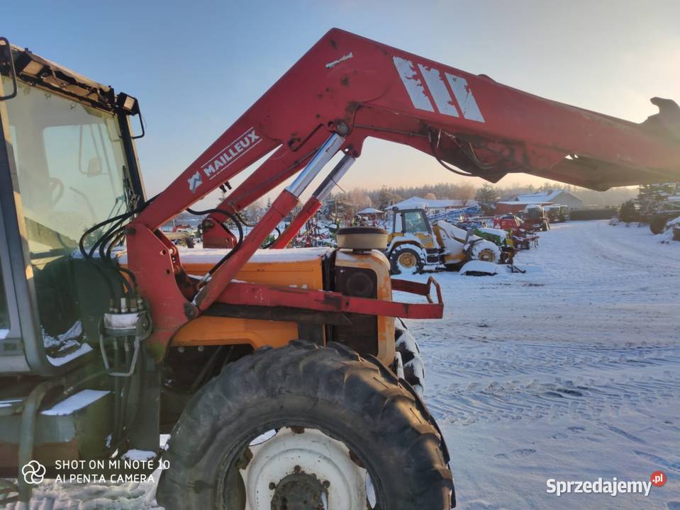 Ładowacz czołowy Maillux Renault 10654 nieuszkodzony Łobżenica