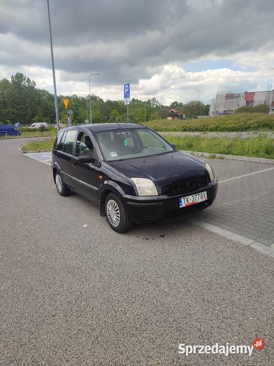 Ford Fusion 14 beznyna 2005 świętokrzyskie Kielce