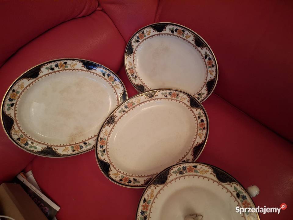 Serwis na środek waza i trzy półmiski sprzedam