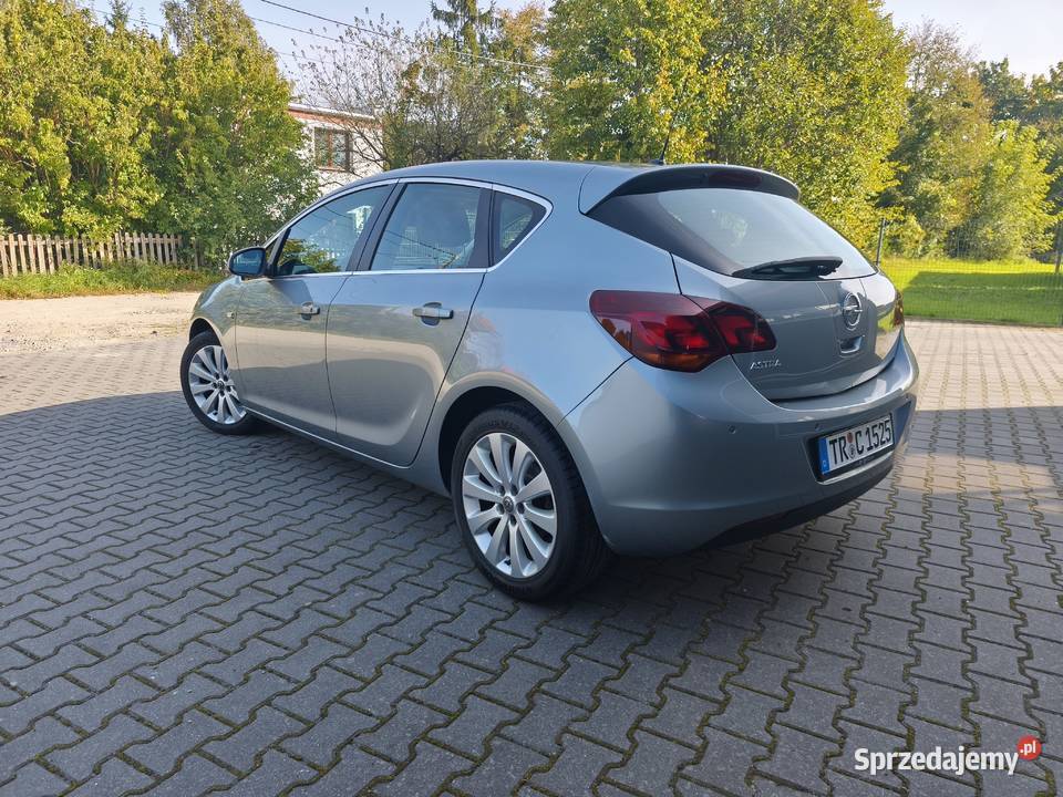 Opel Astra 16 benzyna Led Xenon klimatyzacja Pasłęk