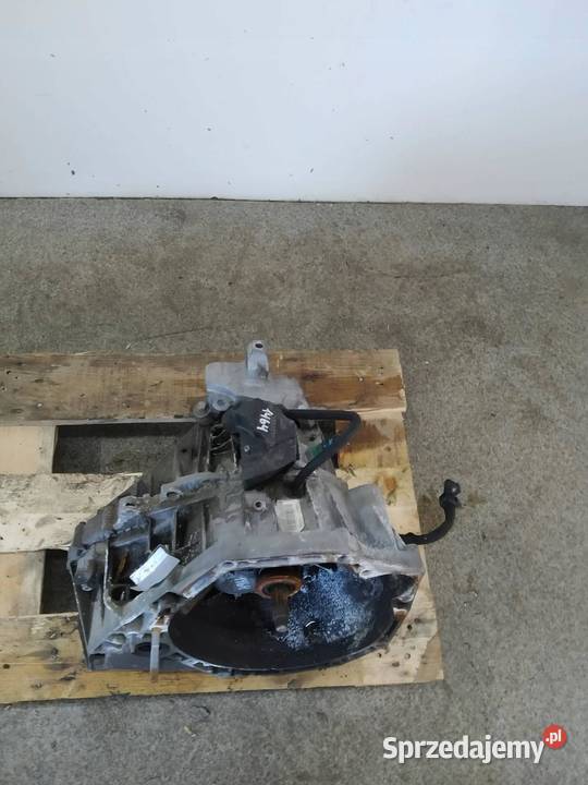 SKRZYNIA BIEGÓW 320108901R TL4A056 15 DCI