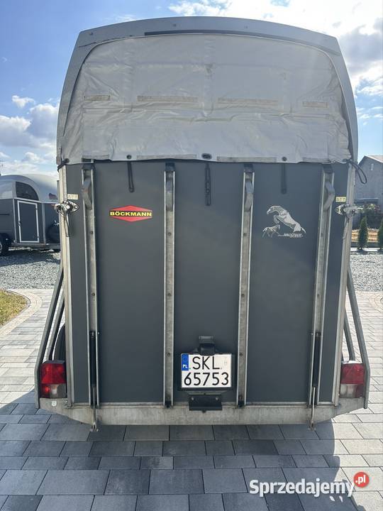 Sprzedam przyczepę do przewozu 2 koni zwierzat Mokra