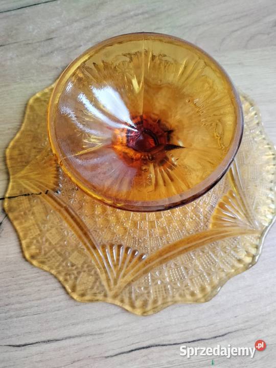 Piękna patera tortownica girlandy bursztynowa Porcelana i szkło zachodniopomorskie Choszczno