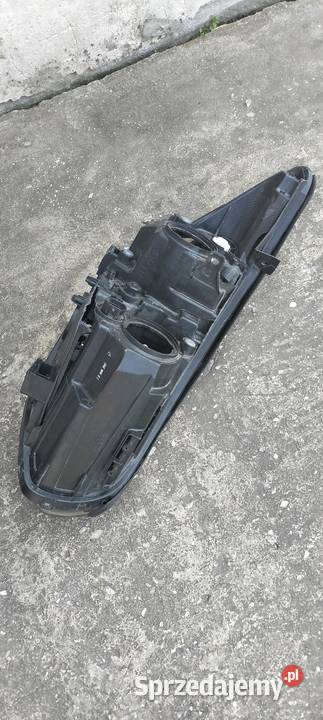 KIA SOUL 2 II 1318 Hybryd USA Lampa lewa osobowe Poświętne sprzedam