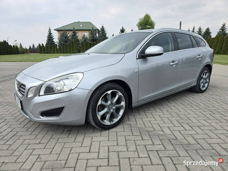 Volvo V60 16hdi Ocean RaceNaviSerwisSkóryKlimatr manualna Kutno