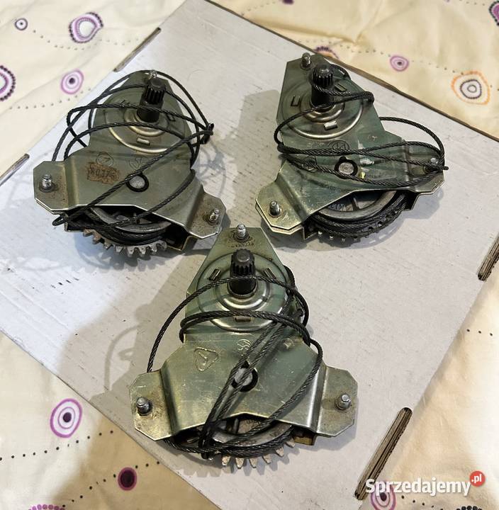 NOWY Podnośnik szyby tylnej Fiat 125p oryginał osobowe Warszawa sprzedam