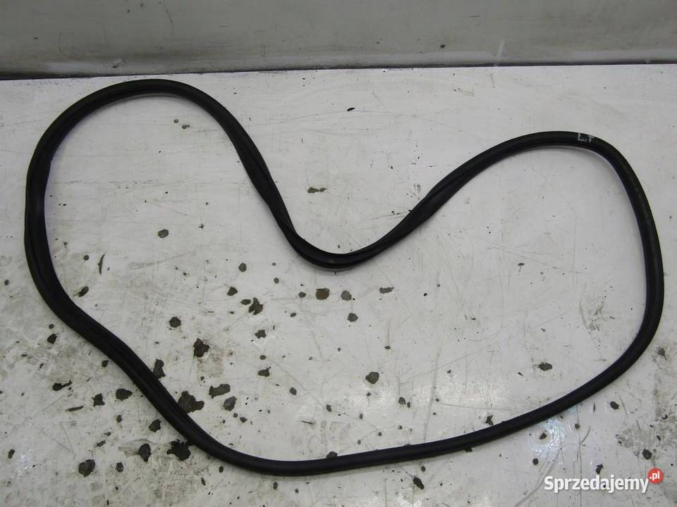 USZCZELKA DRZWI LEWY TYŁ TYLNA KIA CEED III