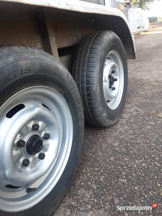 Przyczepka samochodowa dwu osiowa dmc 2000 opolskie Olesno