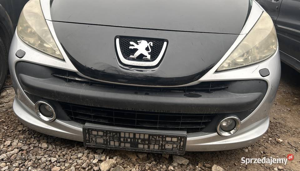 zderzak przedni z halogenami spryskiwaczami osobowe Bodzentyn