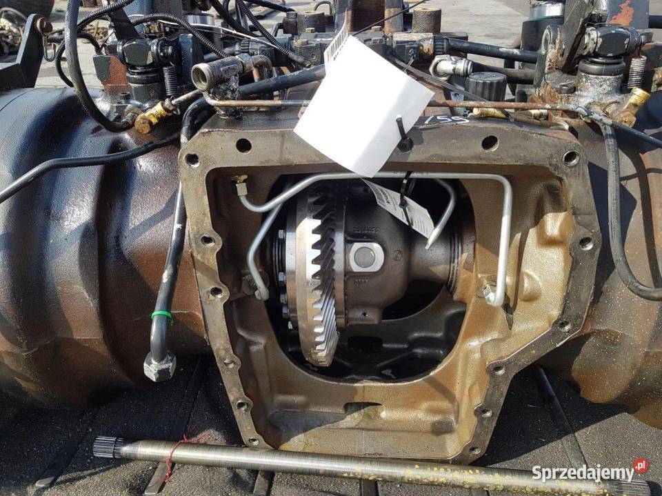 MECHANIZM RÓŻNICOWY TRAKTOR CASE CVX 150 1759 osobowe Lipno
