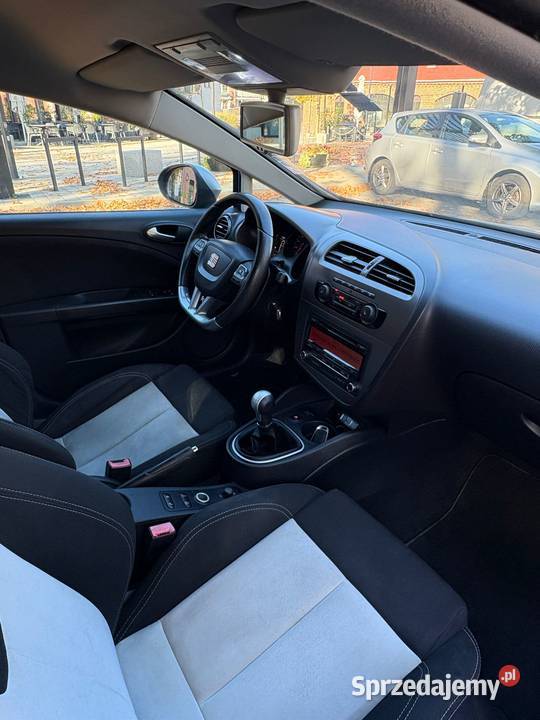 Seat Leon II FR 14 TSI 125 136 nieuszkodzony Lubin