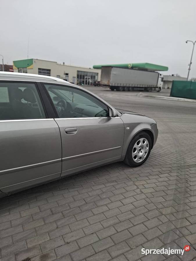 Audi A4 B6 20 benzyna gaz ładny stan Nowy centralny zamek Samochody osobowe Wieluń