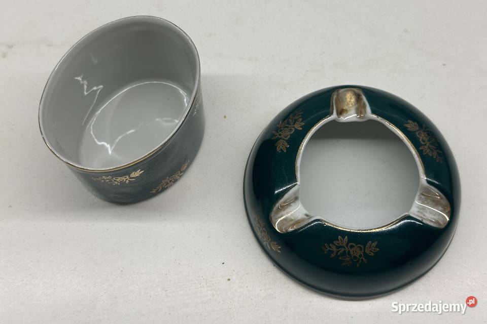 Zestaw palacza Ćmielów z lat PRLu Łódź