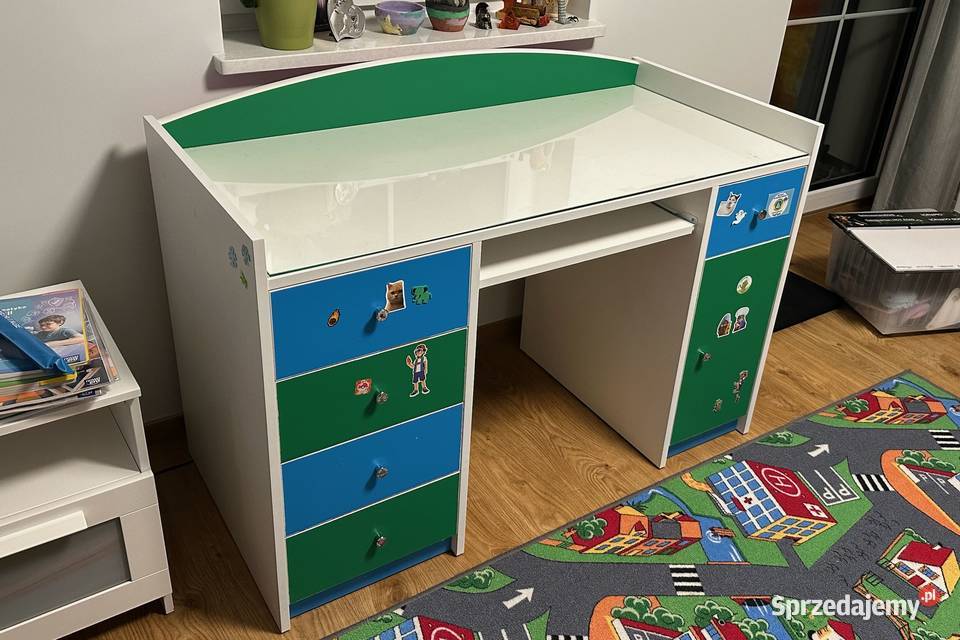 Biurko dziecka solidne z szufladami i szkłem na 60cm Chojnice