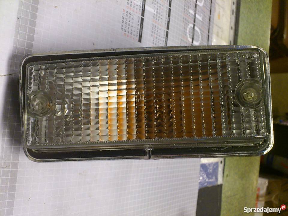 Lampa kierunkowskazu przednia lewa PF 126p Gdynia
