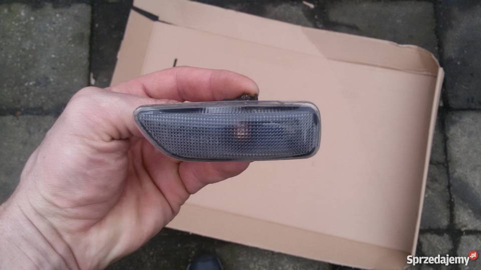 Kierunkowskaz Lewy Błotnik Volvo S80 2005 Oświetlenie Kraśnik