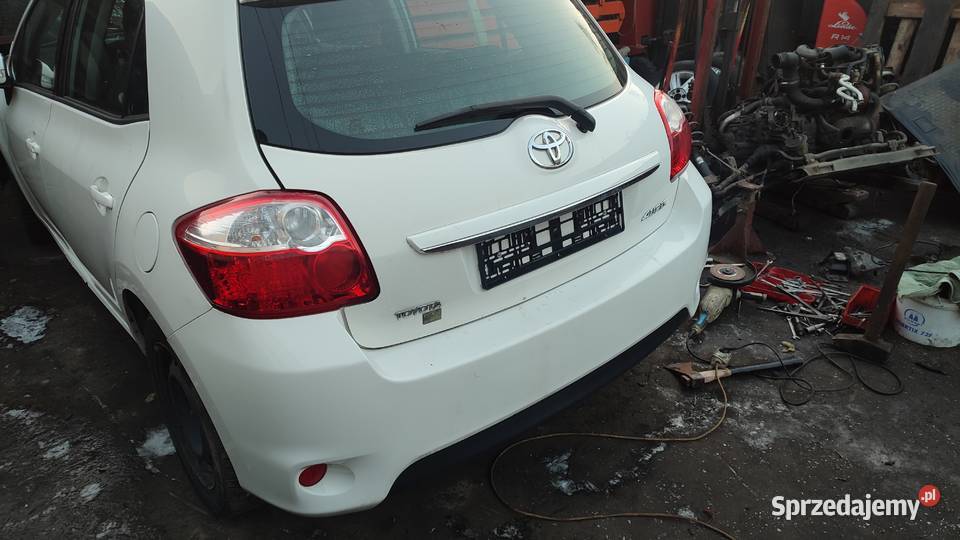 TOYOTA AURIS 1 LIFT 0912 TYŁ BLACHARSKI KLAPA Włoszczowa