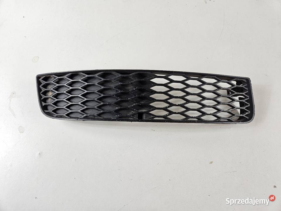 AUDI TT MK1 8N0 KRATKA PRAWA ZDERZAKA PRZÓD Międzychód