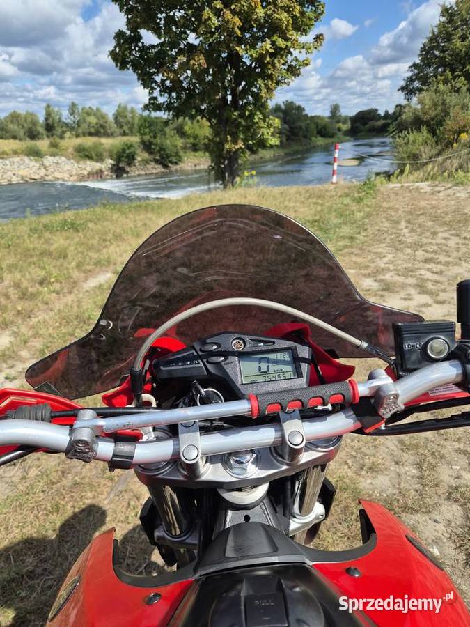 Yamaha XT660X 2005 A2 Supermoto doinwestowana Rok produkcji 2005 Zator sprzedam