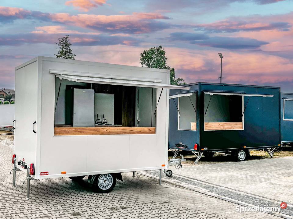 przyczepa gastronomiczna 4 m gotowy biznes Kotlin sprzedam