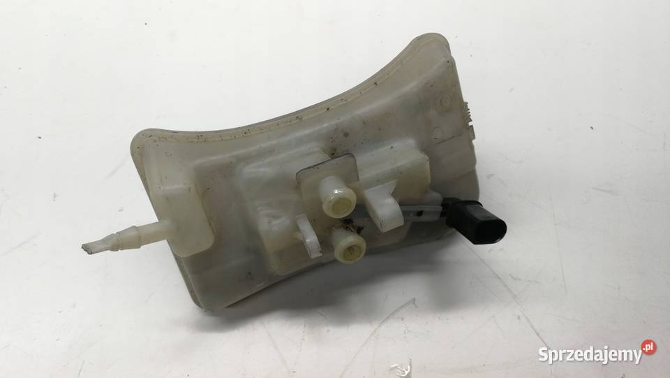 ZBIORNICZEK PŁYNU HAM AUDI A4 B7 A6 C6 Przystajń sprzedam