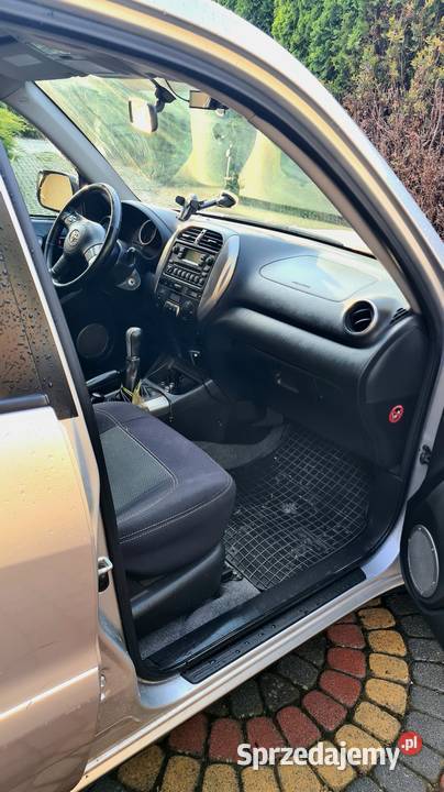 Toyota Rav4 20 d4d 116KM Lubenia