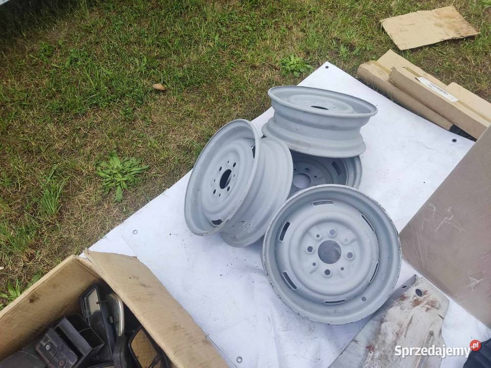 fiat 126 tapicerka deski 1978 podsufitka Górka Pabianicka