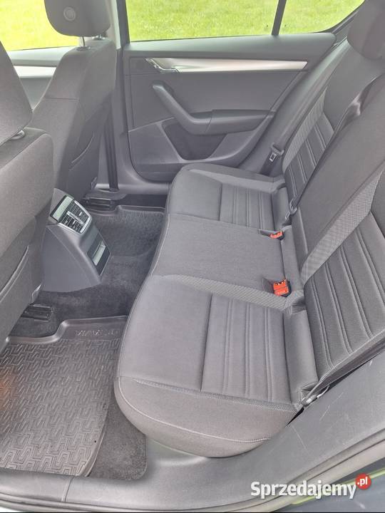 Skoda Octavia 15 TSI salon Polska pierwszy elektryczne szyby Wrocław