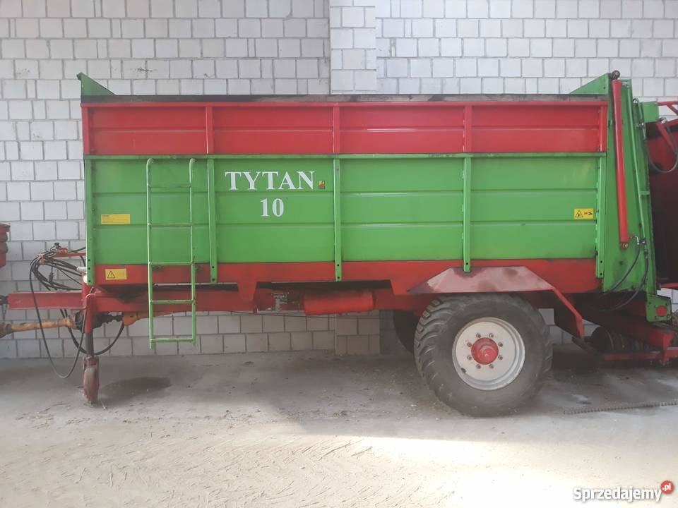 Rozrzutnik Obornika Unia Tytan 10