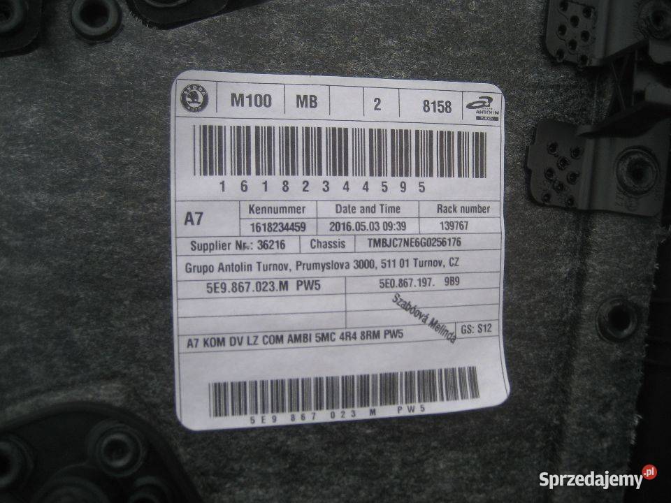 skoda octavia iii 3 12 tapicerka boczek drzwi osobowe Rakoniewice sprzedam