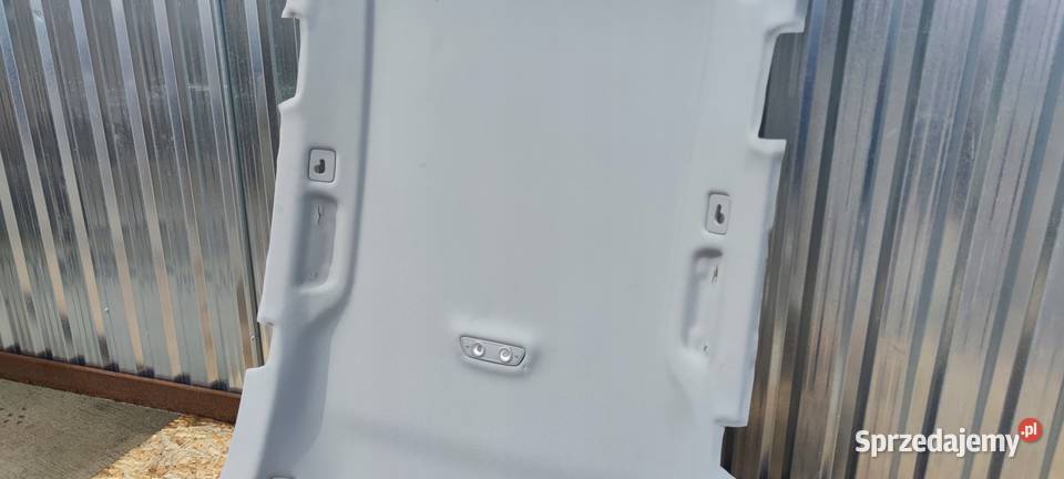 PODSUFITKA AUDI A4 B9 KOMBI 8W9867506B Przystajń