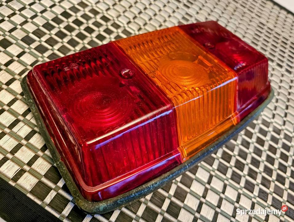 Lampa tylna Fso Warszawa 223 224 Nysa prl retro Elbląg