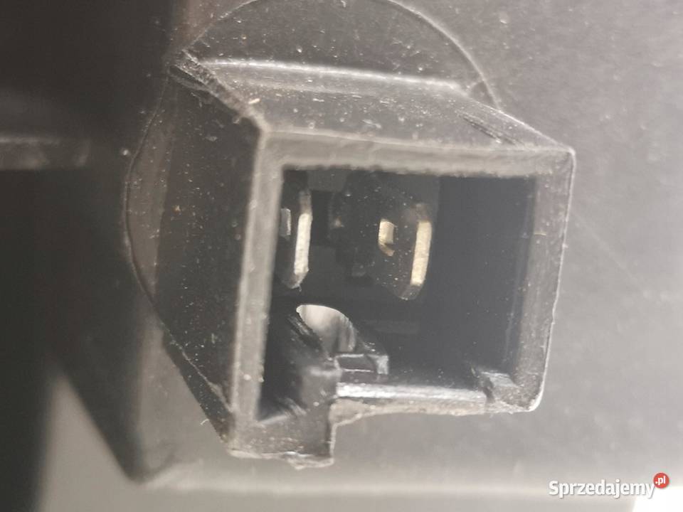 LAMPA PRAWY PRZÓD LANCIA PRISMA R86 8389 NOWA