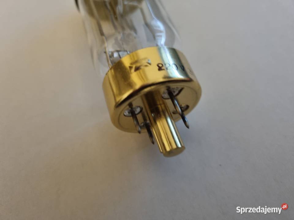 Żarówka projekcyjna NARVA 220 V 300 W projektor Lublin