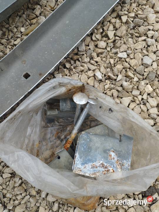 Zderzak chrom Fiat 126p Maluch Rok produkcji 1980 Kraków