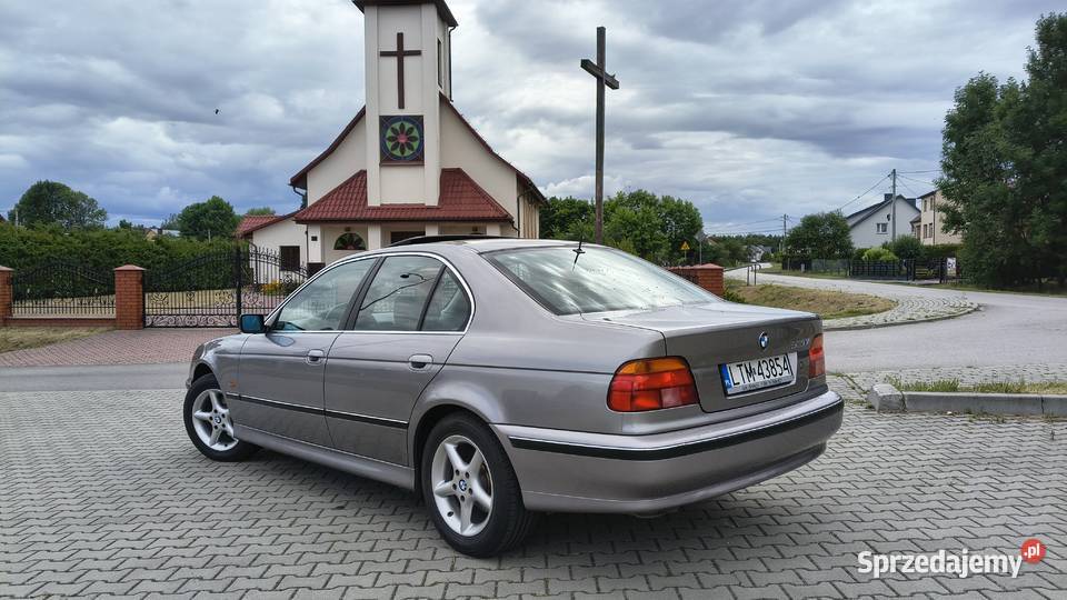 BMW E39 20 benzyna gaz zadbany egzemplarz Tomaszów Lubelski