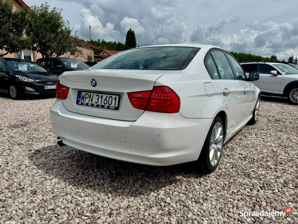 BMW Seria 3 BMW sedan benzyna Lift Stan bez Szerominek