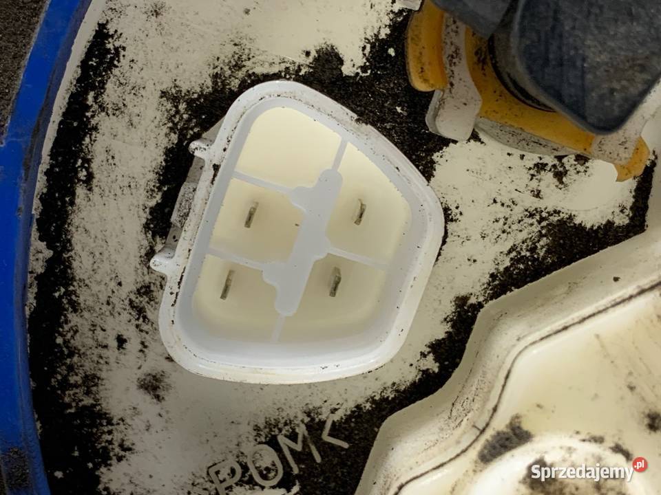 POMPA PALIWA TOYOTA YARIS II 770200D130 13 100