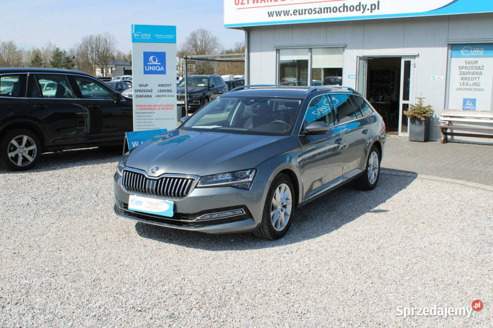 koda Superb Style DSG Kamera netto 75528 PLN elektrochrom. lusterko wst.