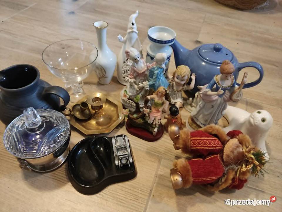 karton z ozdobami i wyposażeniem lubuskie