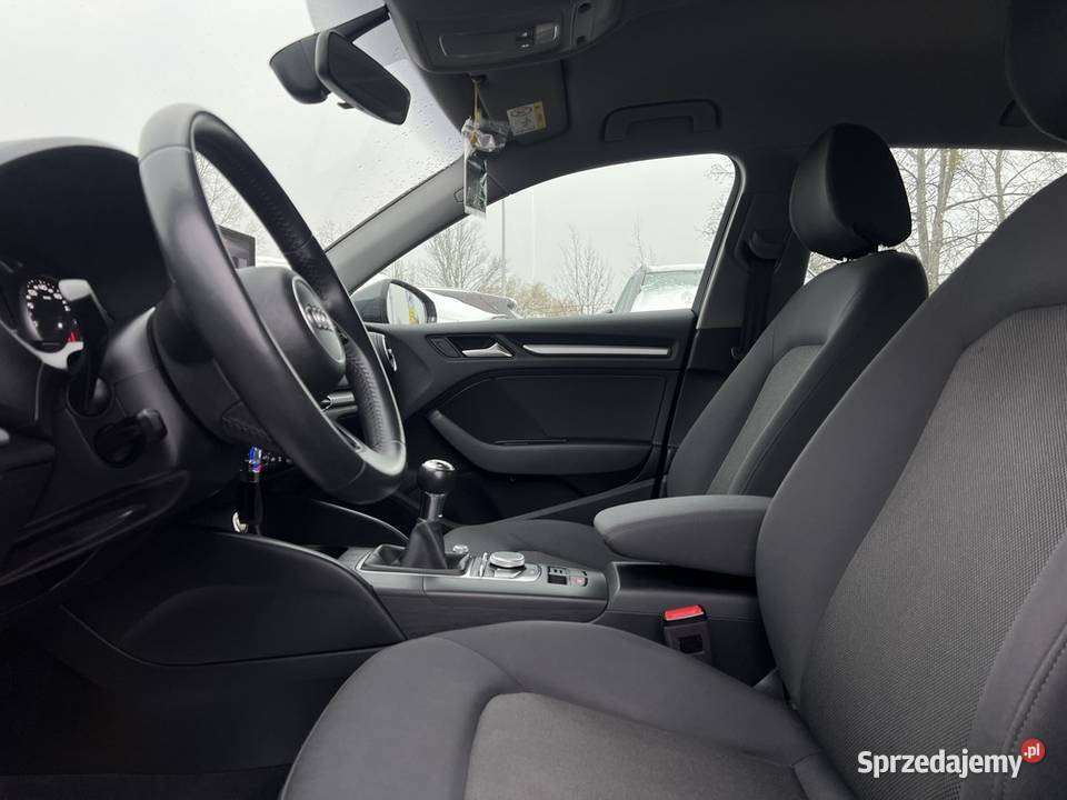 Audi A3 2019 wielofunkcyjna kierownica Warszawa