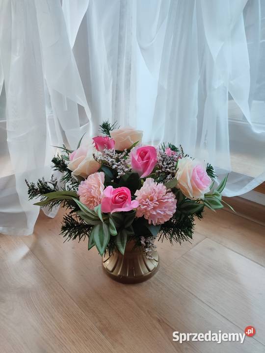 Kompozycja kwiatowa na grób kompozycja na Sosnowiec