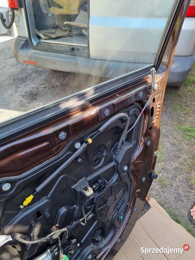 Jeep Grand Cherokee Summit wk2 części drzwi Listwy i nakładki