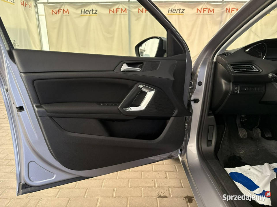 Peugeot 308 SW 15 Bluehdi130 Active Salon światła przeciwmgielne Warszawa