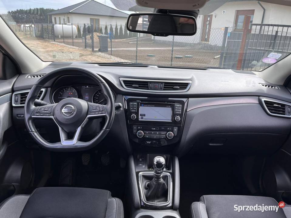 Sprzedam Nissan quashqai 2017 benzyna gniazdo AUX Turek