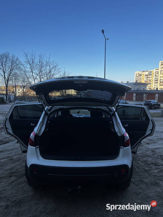 Nissan Qashqai 20 BenzynaLPG 140 Wersja 360 relingi dachowe pomorskie Gdynia