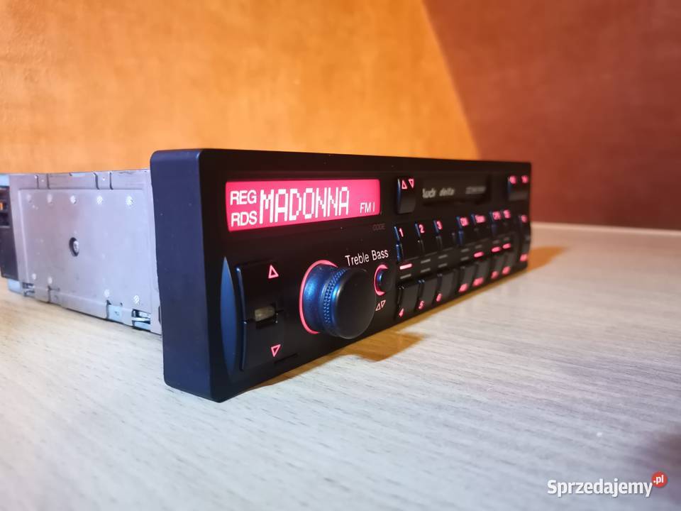 RADIO DELTA CC BOSEAUDI 80A6 C4 C5A4 B5A8 D2 Trzeciewiec
