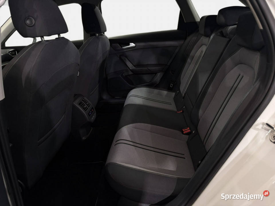 Seat Leon Sportstourer Style 15TSI 130 M6 2021 r isofix