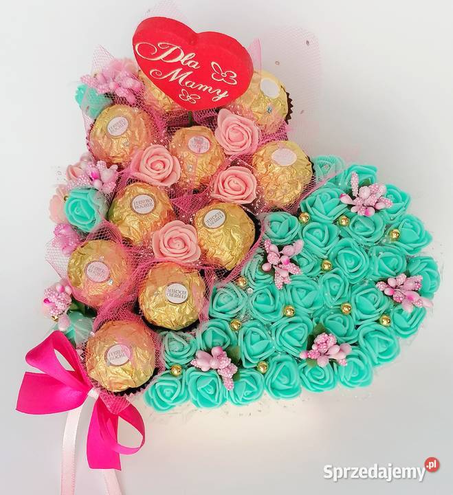 Flower box imieniny urodziny ferrero róże Walentynki