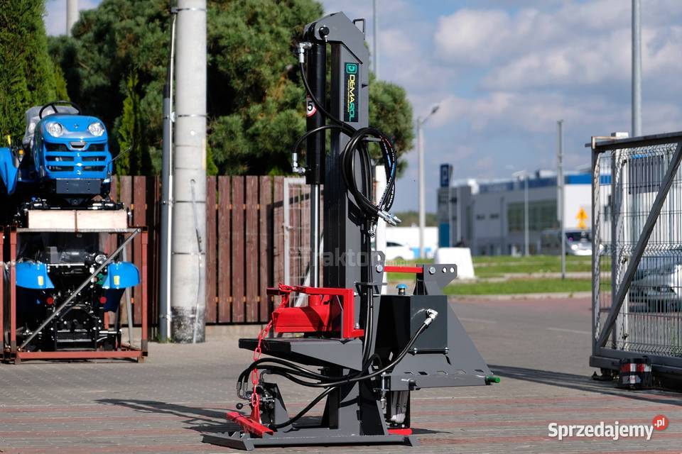 Łuparka pionowa do drewna hydrauliczna 103 WOM Tajęcina